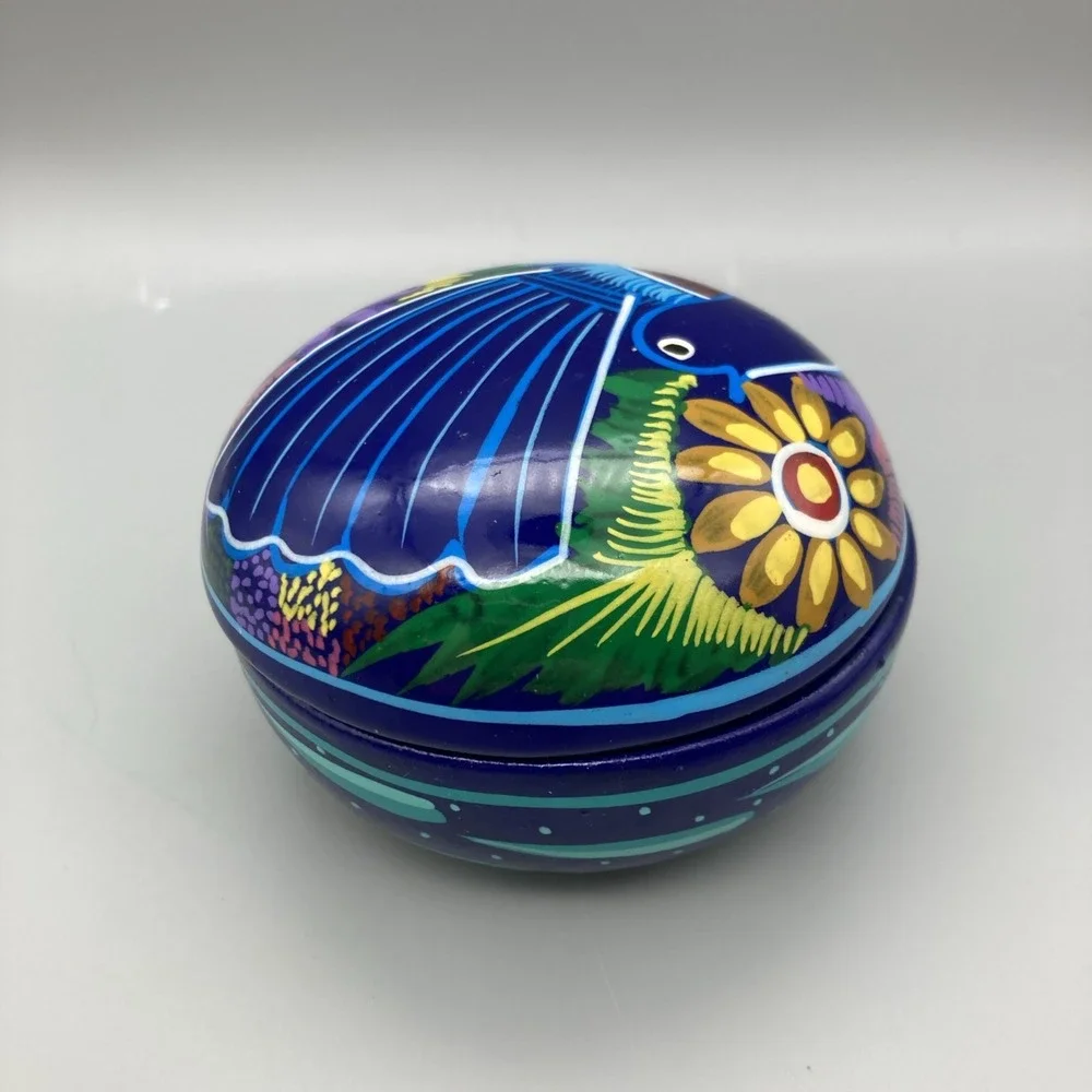 Mexican Terracotta Hand-Painted Clay Art Pottery Bird Design Trinket Box 3"x2.5" - Picture 5 of 7